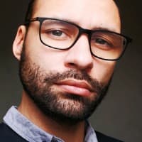 Portrait of Jonathan Fidi, Senior Frontend Developer.
